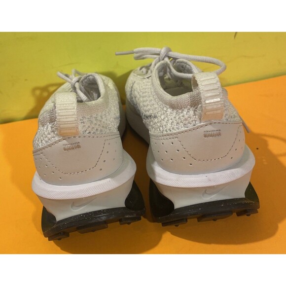 Nike Air Max Flyknit Racer White ‘Pure Platinum’ Womens Size 6 DM9073-100 - Picture 3 of 7